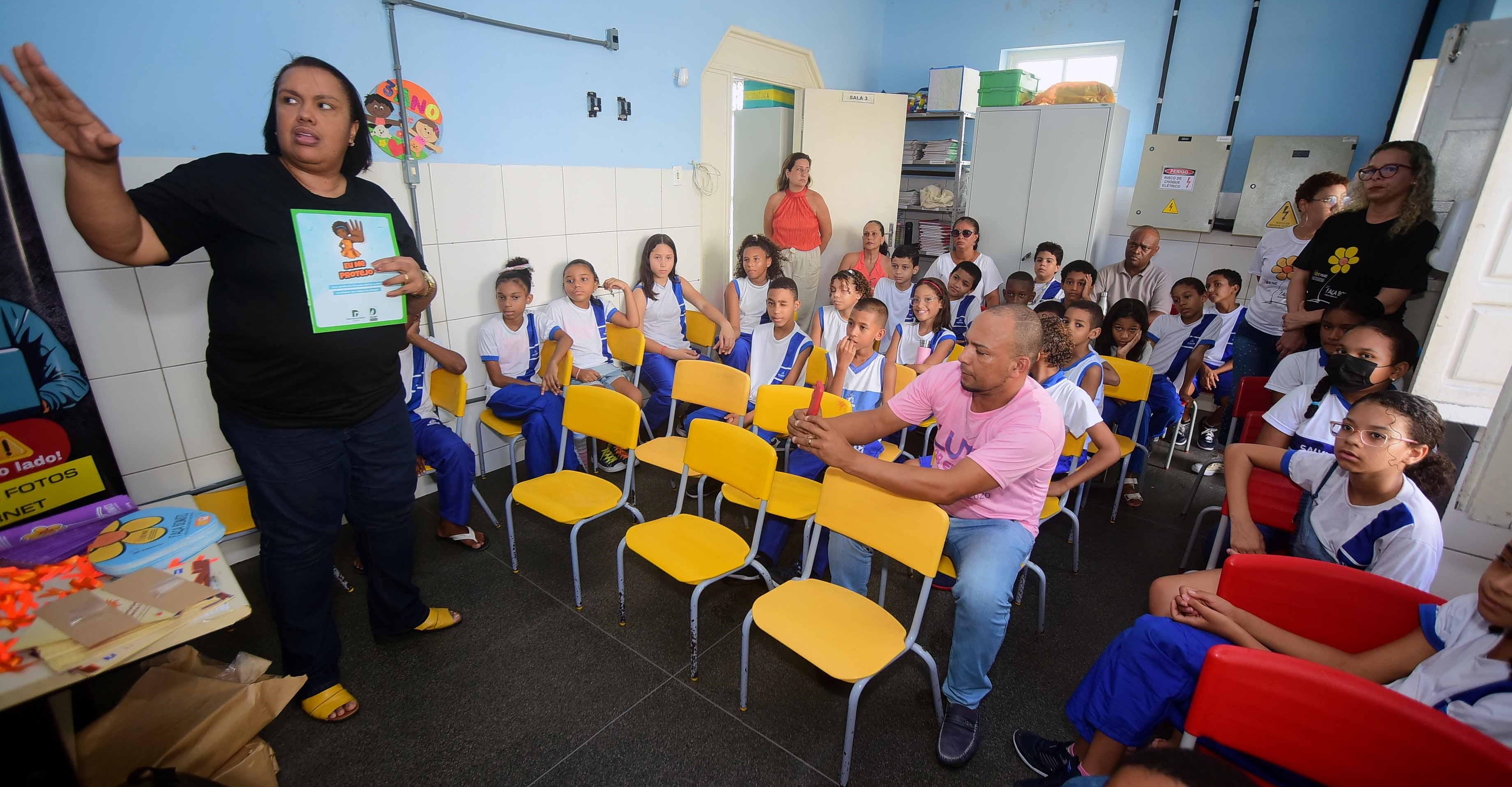 Meia-entrada para profissionais da educação passa a ser Lei na Bahia