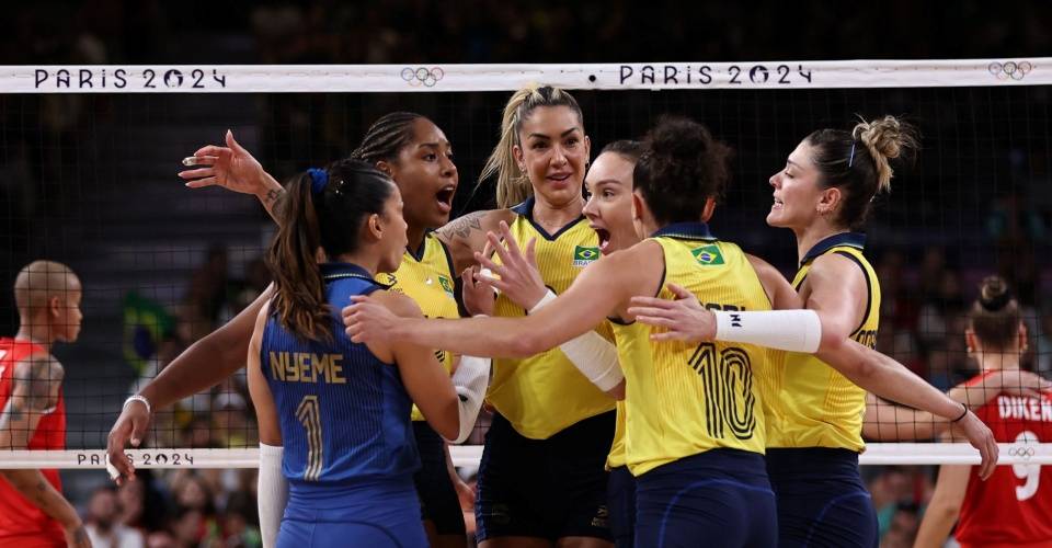 É bronze no vôlei! Seleção despacha Turquia e garante pódio em Paris