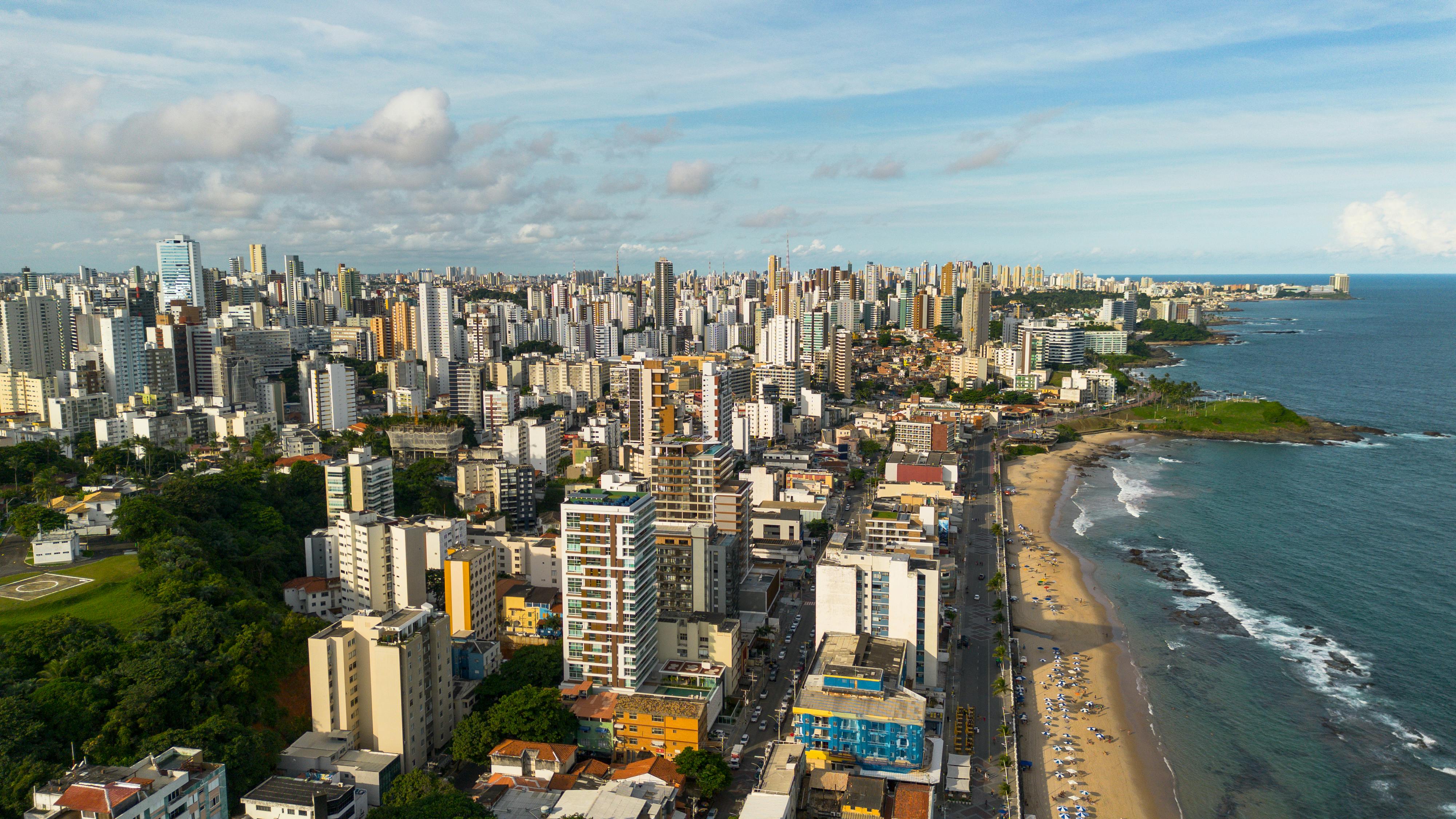 Estudo do IBGE aponta que Salvador voltou a crescer; cidade é a 5ª mais populosa do Brasil