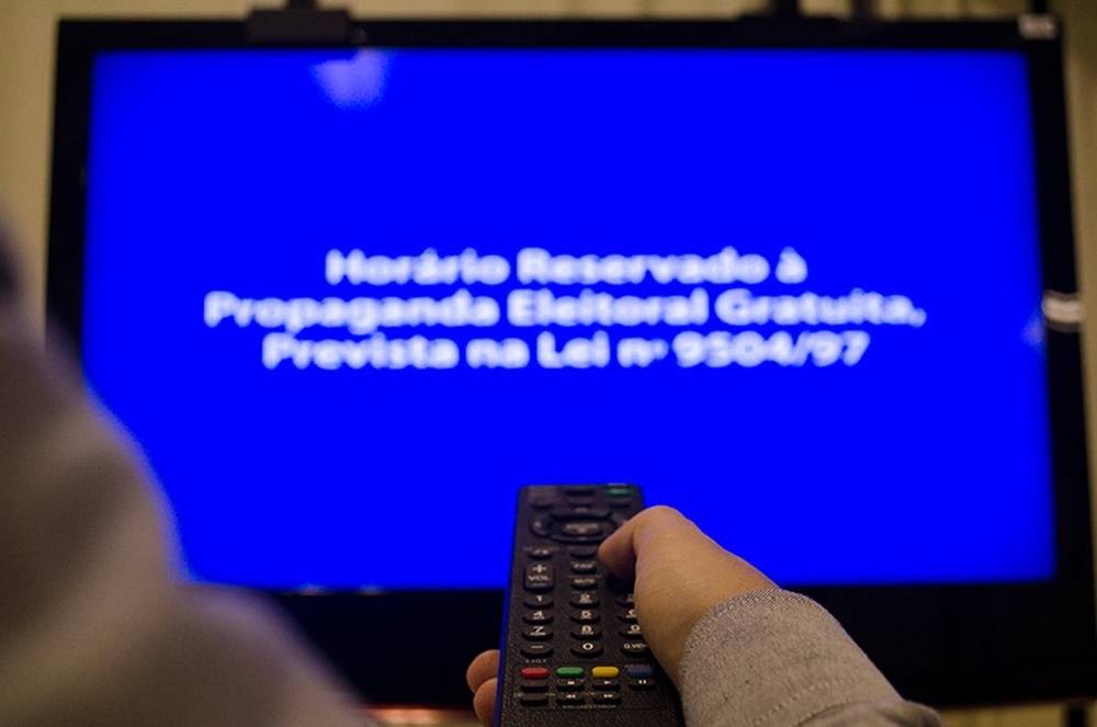 Propaganda eleitoral começa nesta sexta no rádio e na TV; veja como fica programação da Aratu