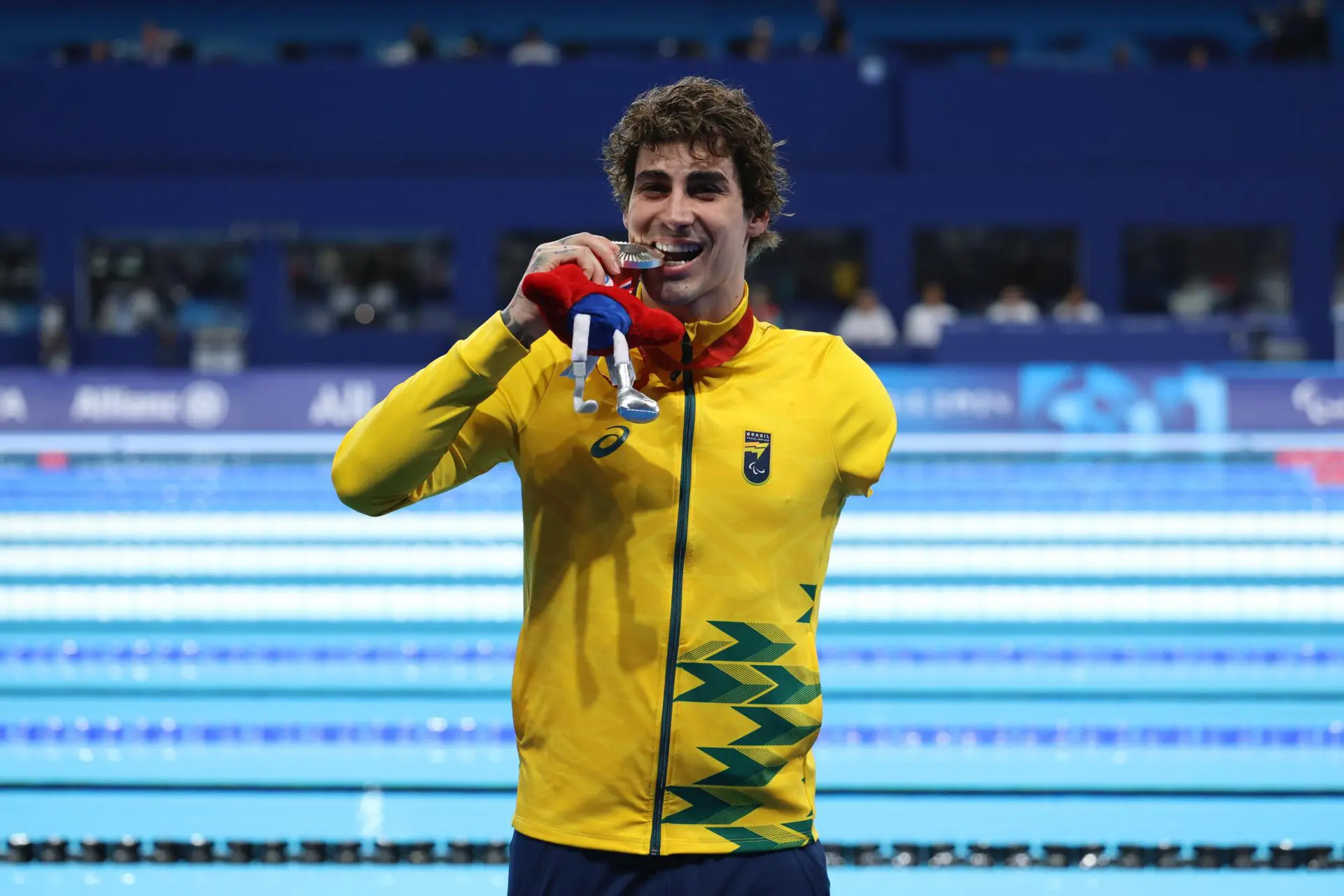 Brasil encerra participação nos Jogos Paralímpicos com recorde de medalhas e 5ª lugar no quadro