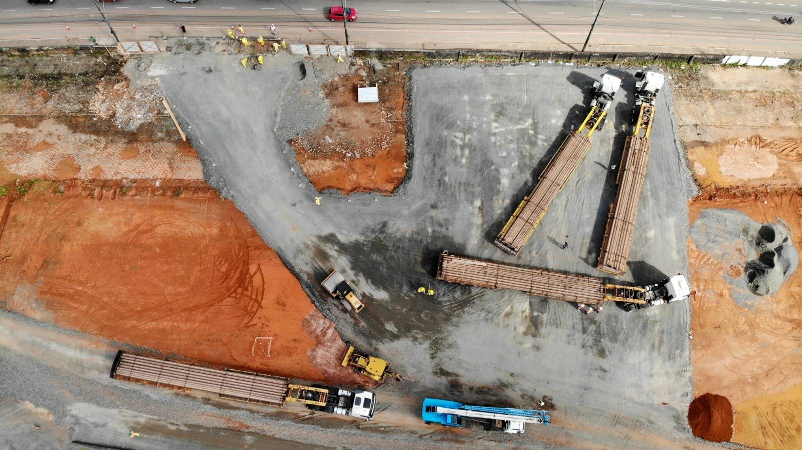 Primeiros trilhos do VLT chegam a Salvador; veja como a cidade vai ficar após a implantação