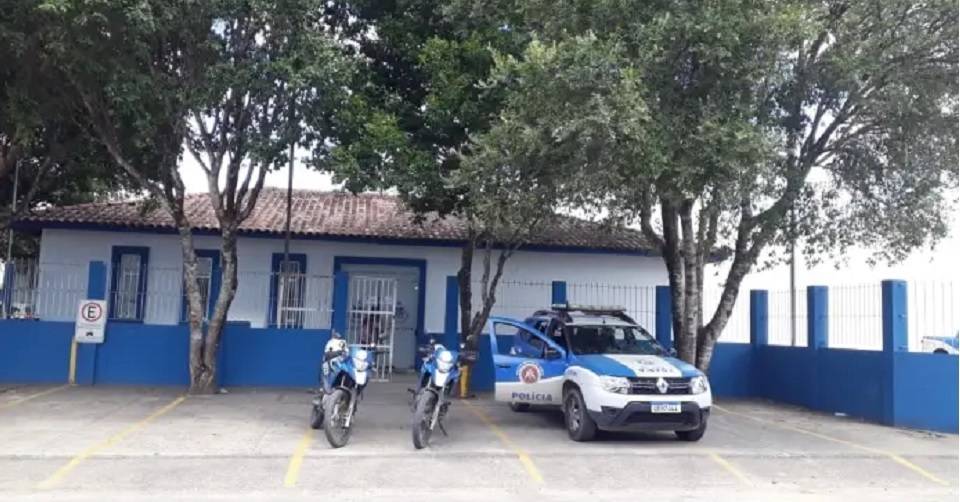 Adolescente de 15 anos é apreendido suspeito de matar a própria mãe, na Bahia