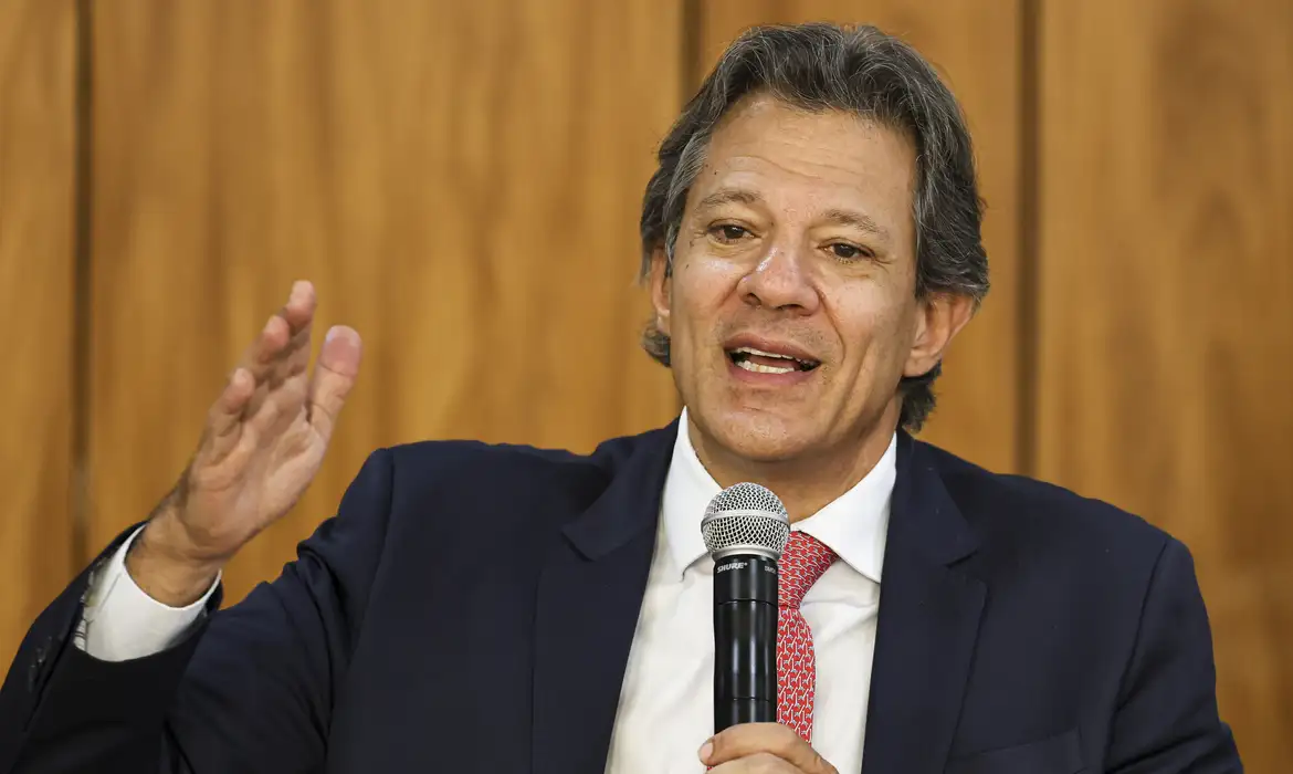 Até 600 sites de bets serão banidos nos próximos dias, afirma Haddad