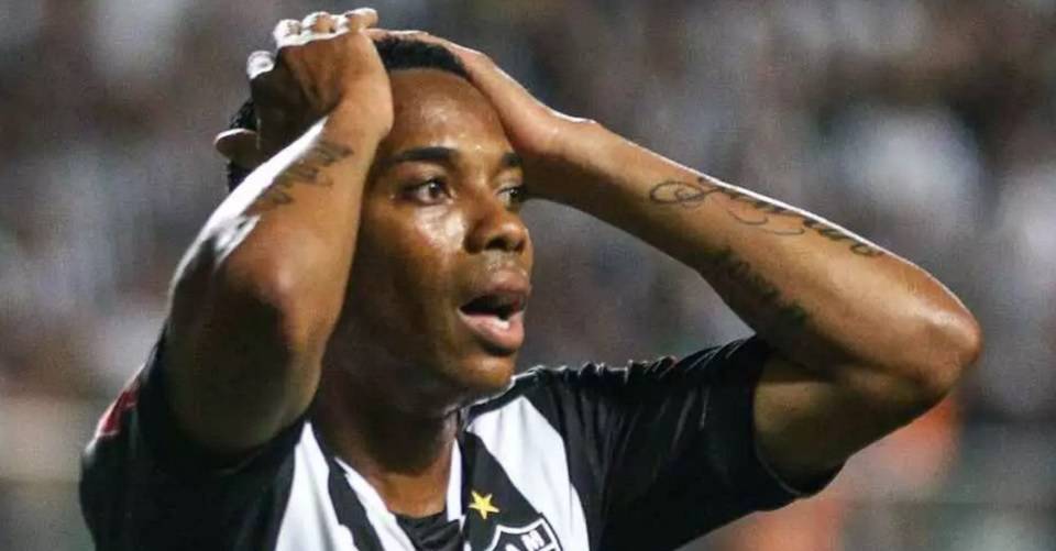 Robinho sofre mais uma derrota na Justiça por menos tempo em regime fechado