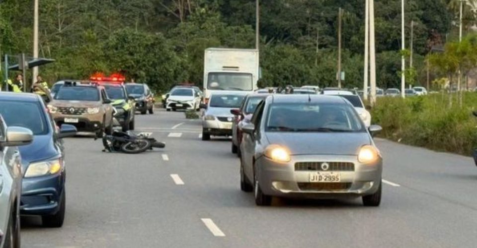 Motociclista morre em acidente na avenida 29 de Março