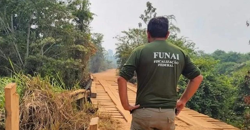 Projeto que concede porte de arma a funcionários da Funai avança no Senado