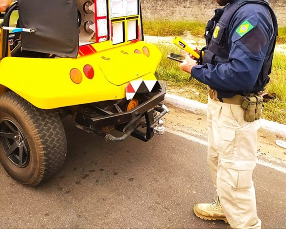 'Paredinho':  Baby Buggy é autuado por som irregular em Alagoinhas