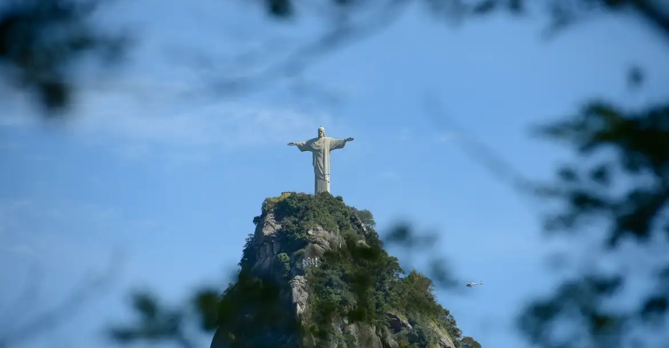 Monumento do Cristo Redentor completa 93 anos neste sábado (12)