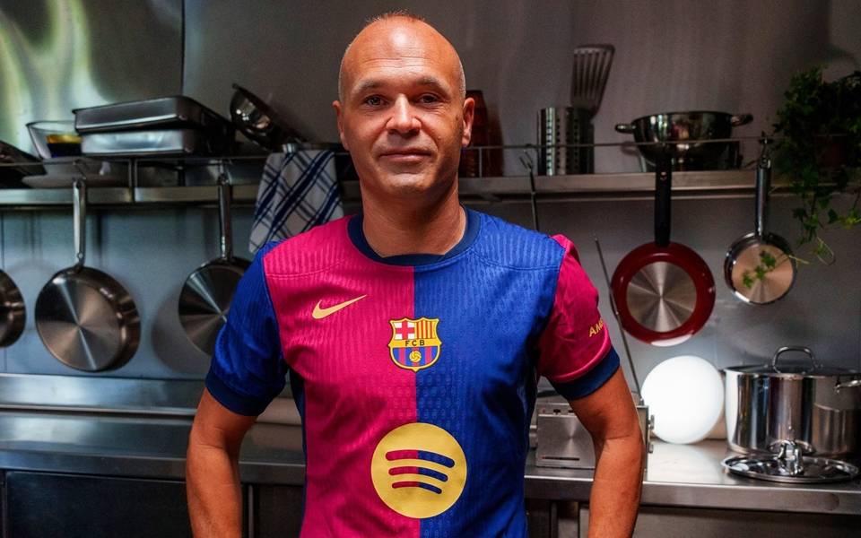 Andrés Iniesta, lenda do Barcelona, anuncia data da aposentadoria