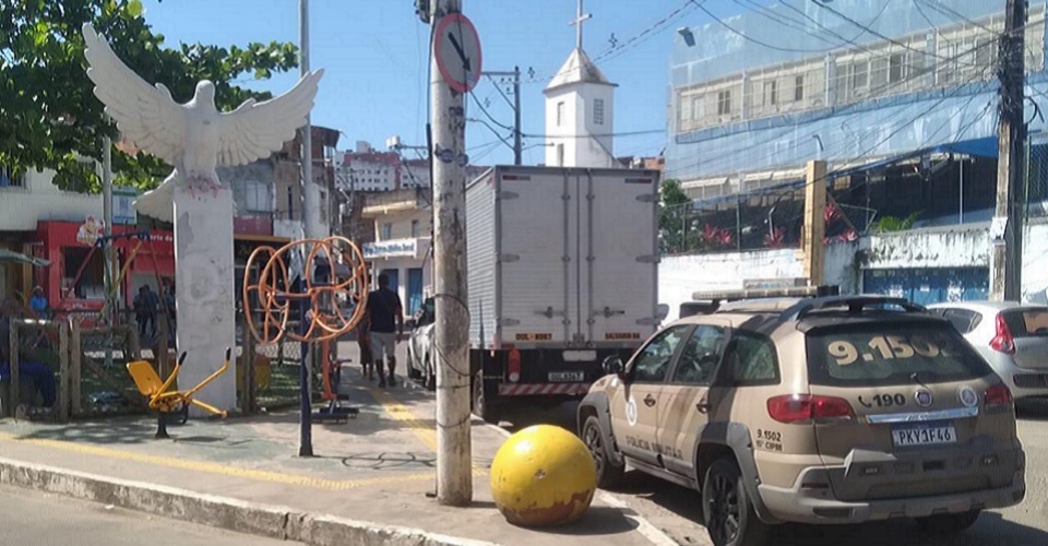 PM garante que segurança está reforçada, mas ônibus não entram no bairro da Paz