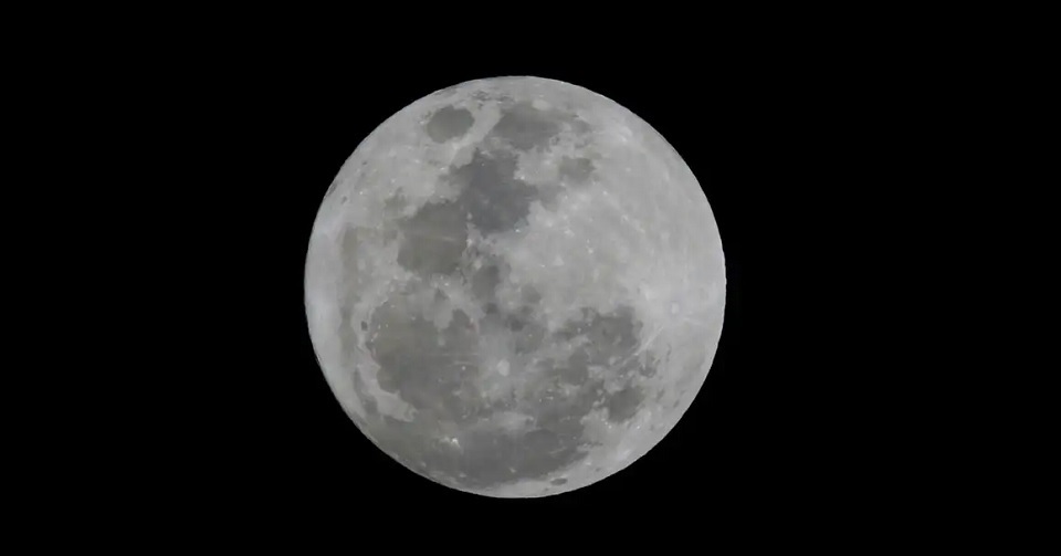 Fique atento! Maior superlua do ano pode ser vista nesta quinta-feira (17)